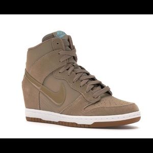 Nike Sky High Dunks Desert Camo